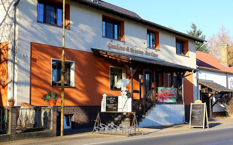 Gashaus "Zur Oase" - Biergarten, Foto: A. Schild